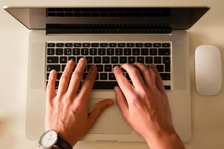 Deckblatt Bewerbung: 9 Vorlagen, die Personaler lieben